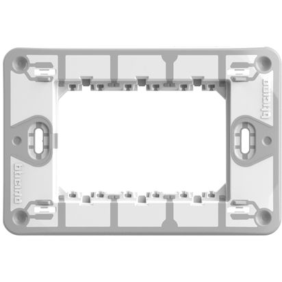 Supporto BTicino MatixGo 3 moduli J4703 - Elettrohub.it