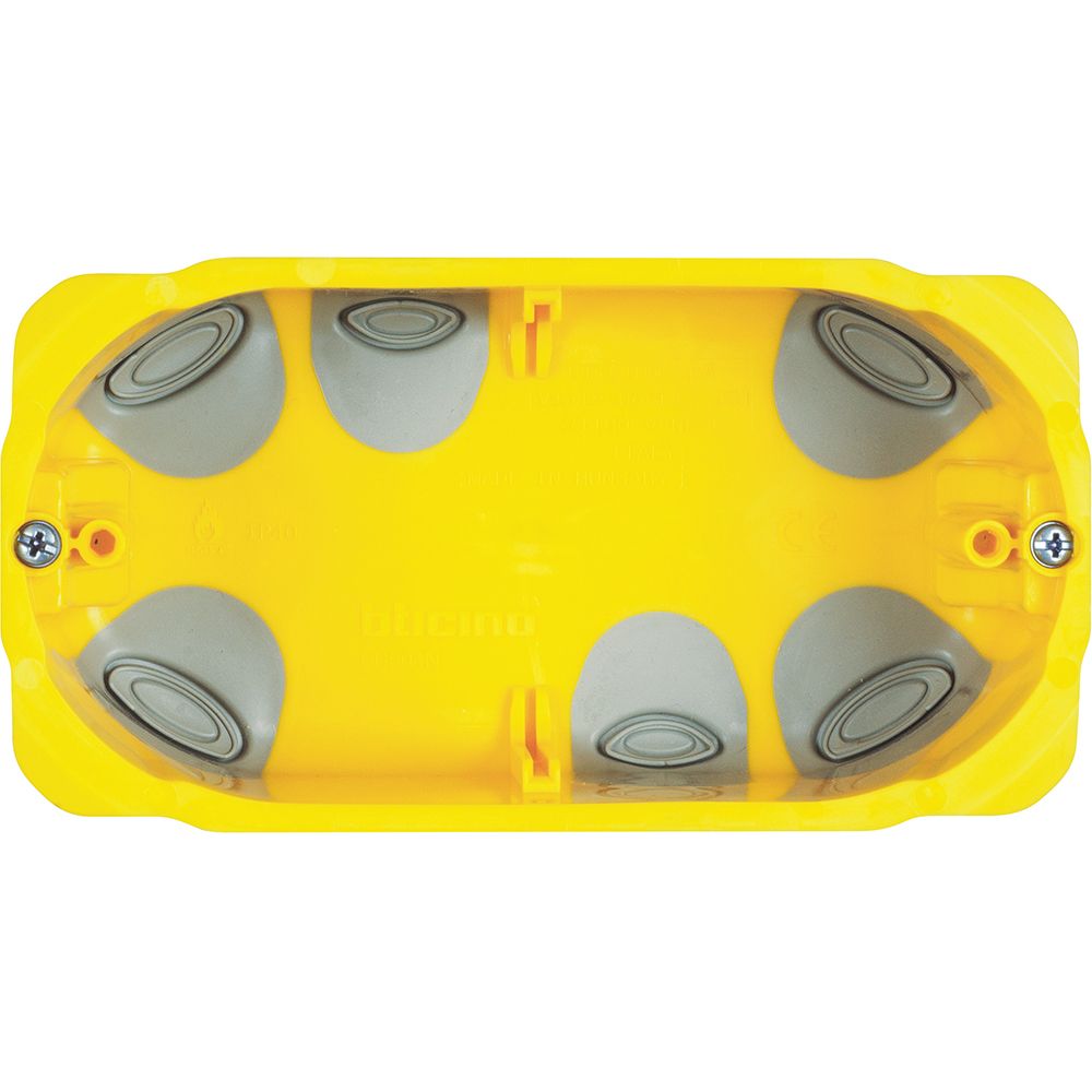 Scatola 4 posti ad incasso per cartongesso e pareti vuote BTicino PB504N - Elettrohub.it