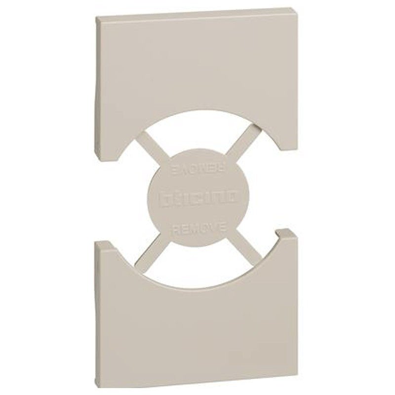 Cover presa schuko bticino living now 2 moduli color sabbia KM03 - Elettrohub.it
