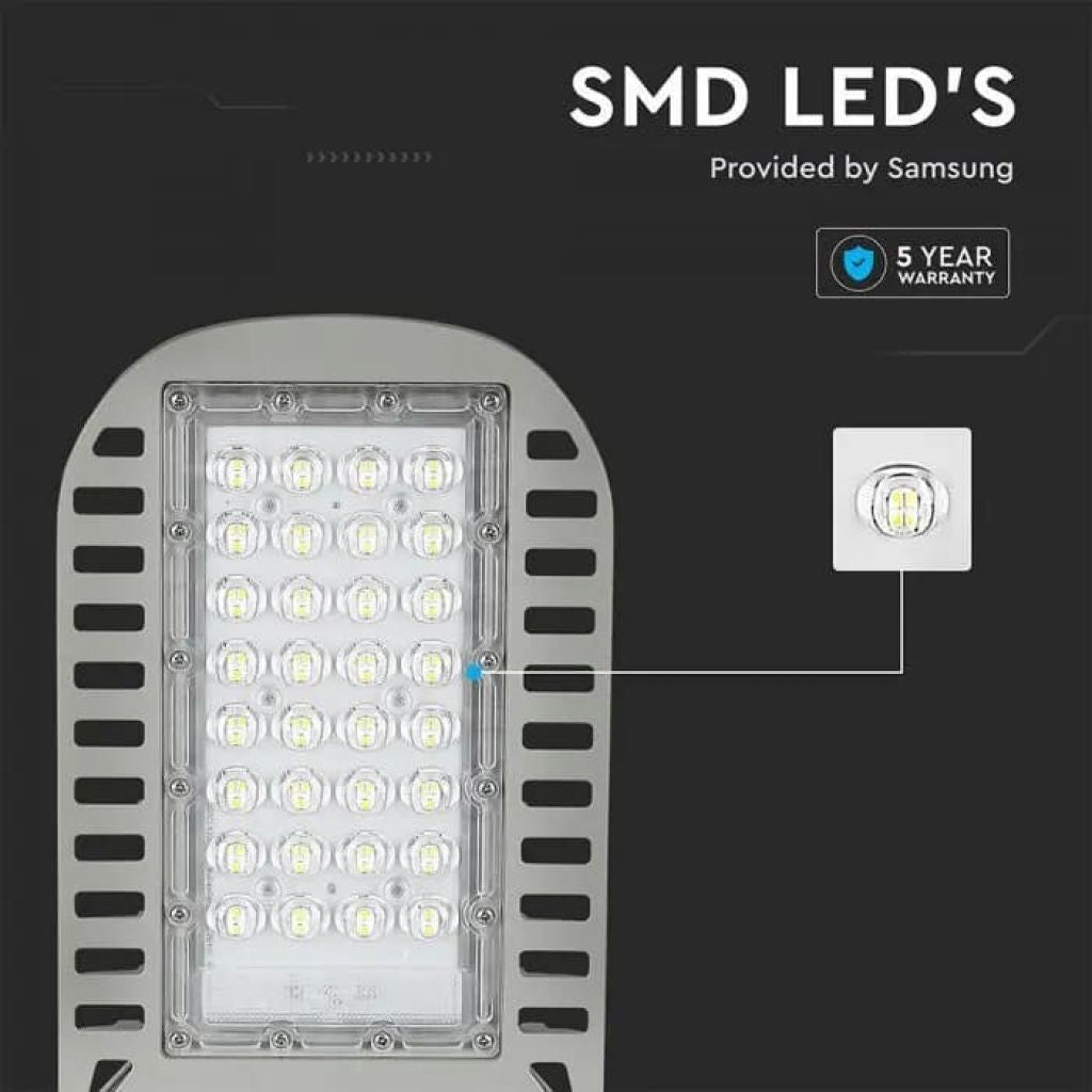 Lampada Stradale LED 50W SMD Lampione IP65 IK07 Chip Samsung Disponibile Luce: Fredda 6500K