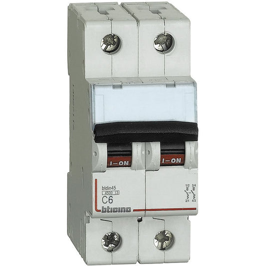 Interruttore magnetotermico bticino 2p c6 2 moduli 4500a