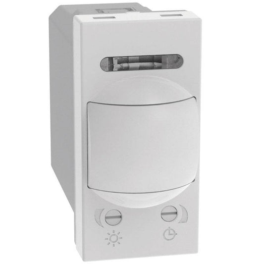 Interruttore con sensore di presenza BTicino MatixGo bianco JW4431