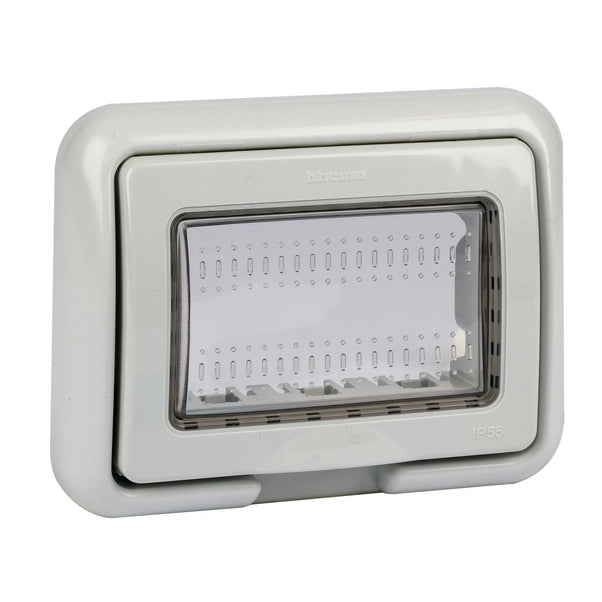 Placca stagna autoportante bticino matix 3 posti ip55 colore grigio 25603B